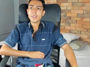 Dark_Horny1 Chaturbate stream image from April 09, 2025