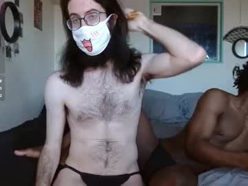 Graybackwoods Chaturbate stream image from April 09, 2025