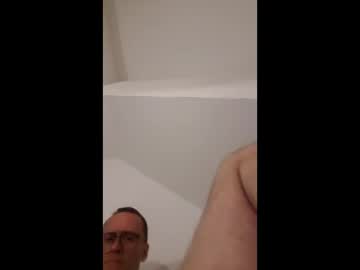 Intox8 Chaturbate stream image from April 09, 2025