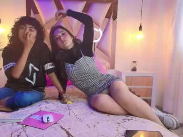 Mia_And_Nova Chaturbate stream image from April 09, 2025