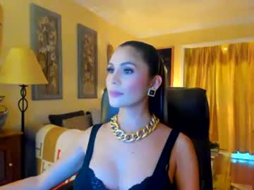 Missbrownx Chaturbate stream image from April 09, 2025
