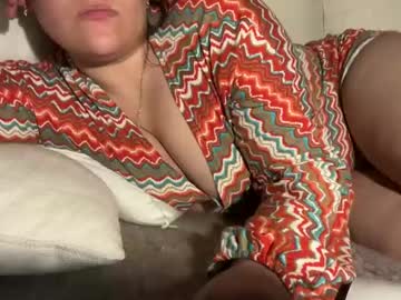 Twindesire Chaturbate stream image from April 09, 2025