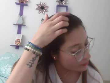 Vaiolett_0512 Chaturbate stream image from April 09, 2025