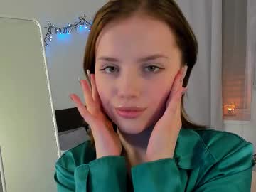 Gabimeshuggah Chaturbate stream image from April 09, 2025