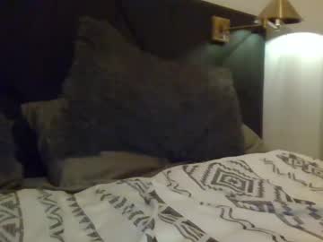 Ahmedluckstone Chaturbate stream image from April 10, 2025