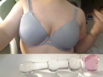 Cryingsadbitch Chaturbate stream image from April 10, 2025