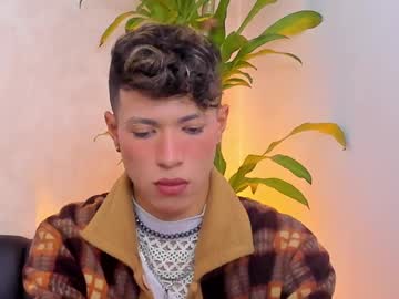 Daxonreyy_ Chaturbate stream image from April 10, 2025
