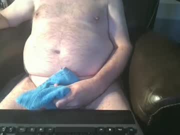 Bighardmark Chaturbate stream image from April 10, 2025
