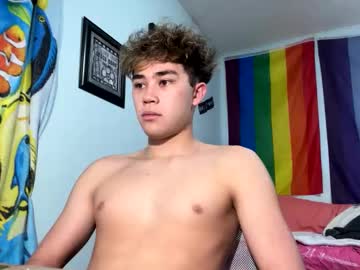 Cummertwink18 Chaturbate stream image from April 10, 2025