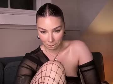 Novavangogh Chaturbate stream image from April 10, 2025