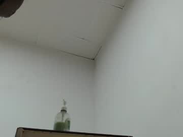 Thebonyxxx Chaturbate stream image from April 10, 2025