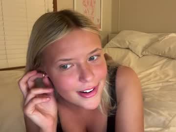 Victoriajane5 Chaturbate stream image from April 10, 2025