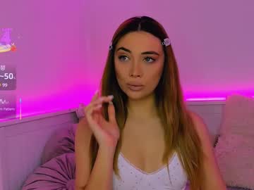 Jessicaclarks Chaturbate stream image from April 10, 2025