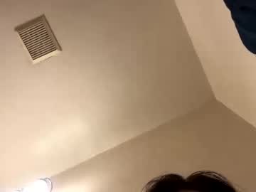 Ray562 Chaturbate stream image from April 10, 2025