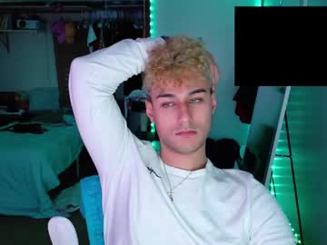 Sexylatinboy777 Chaturbate stream image from April 10, 2025