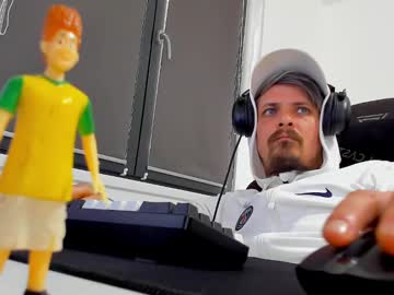 Dgxhoya Chaturbate stream image from April 10, 2025