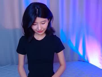 Wwinkoo Chaturbate stream image from April 10, 2025