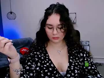 Opal_Jess Chaturbate stream image from April 10, 2025