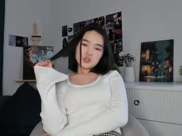 Arcasnow Chaturbate stream image from April 10, 2025