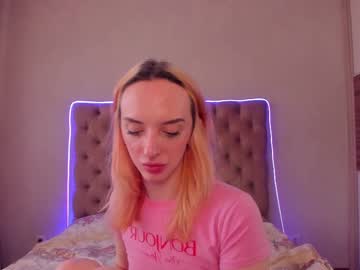 Lizzygrand Chaturbate stream image from April 10, 2025