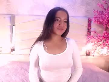 Laraarose Chaturbate stream image from April 10, 2025