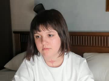 Shelleybillingsley Chaturbate stream image from April 10, 2025