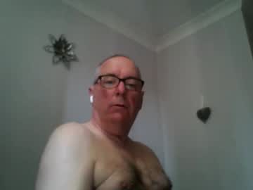 Domjolly08 Chaturbate stream image from April 10, 2025
