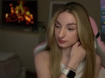 Lexystoun Chaturbate stream image from April 10, 2025