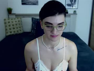 Amylexy Chaturbate stream image from April 10, 2025