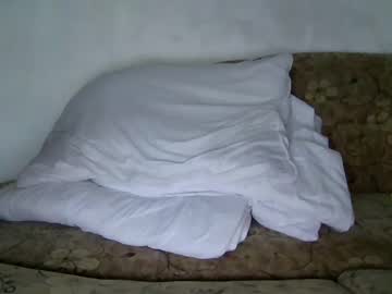 Beliver13 Chaturbate stream image from April 10, 2025