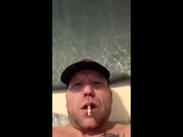Smoke4daddy Chaturbate stream image from April 10, 2025
