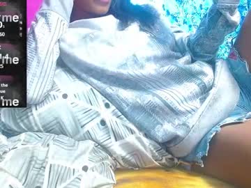 Biancalopez02 Chaturbate stream image from April 10, 2025