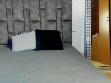 Andriux04 Chaturbate stream image from April 10, 2025