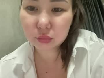Foxyjaze Chaturbate stream image from April 10, 2025