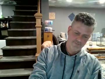 Gudguy2107 Chaturbate stream image from April 10, 2025