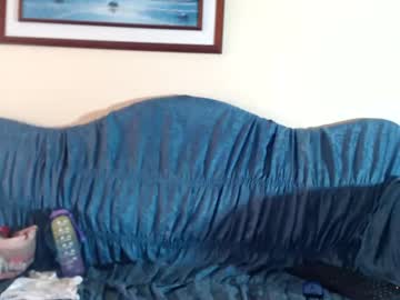 Yourvenezolanahot Chaturbate stream image from April 10, 2025