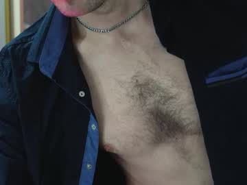 Adamasxx Chaturbate stream image from April 10, 2025