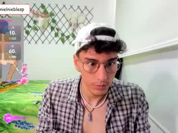 Jackson_Careyy Chaturbate stream image from April 10, 2025