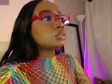 Britanymooree Chaturbate stream image from April 10, 2025