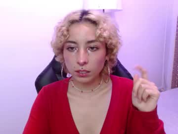 Emmilybrown_ Chaturbate stream image from April 10, 2025