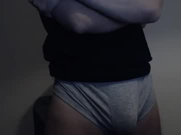 Frankdwayne Chaturbate stream image from April 10, 2025