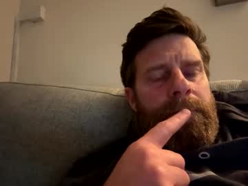 Gilbertinio Chaturbate stream image from April 10, 2025