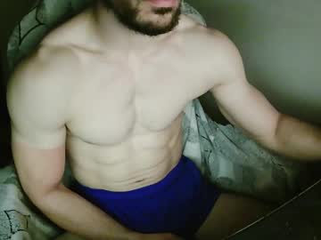 Hugo3220 Chaturbate stream image from April 10, 2025