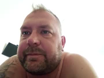 Polcan38 Chaturbate stream image from April 10, 2025