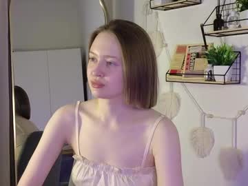 _Alise_Bannys_ Chaturbate stream image from April 10, 2025