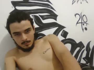 Danni4_20 Chaturbate stream image from April 10, 2025