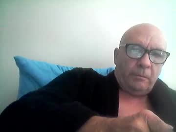 Harrrrrdon Chaturbate stream image from April 10, 2025