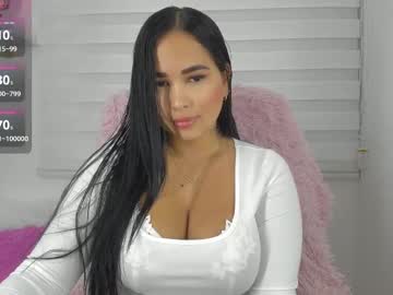 Isabel_G Chaturbate stream image from April 10, 2025
