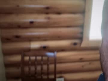 Jakeyboimmm Chaturbate stream image from April 10, 2025