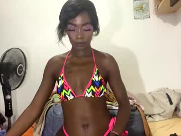 Purple_Bubbles Chaturbate stream image from April 11, 2025